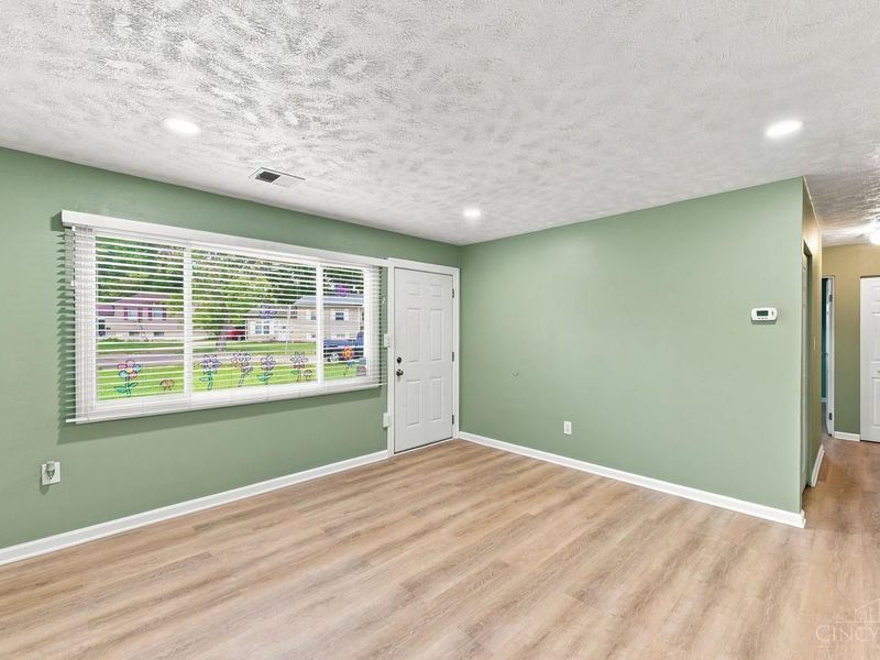 9798 Stadia Drive, Colerain Township, OH 45251 Photo 7