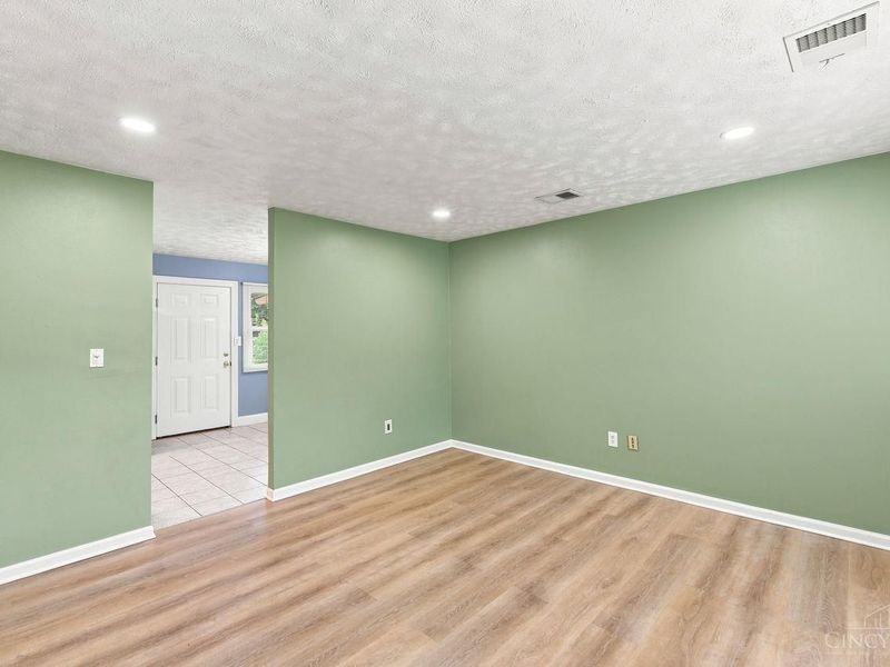 9798 Stadia Drive, Colerain Township, OH 45251 Photo 9