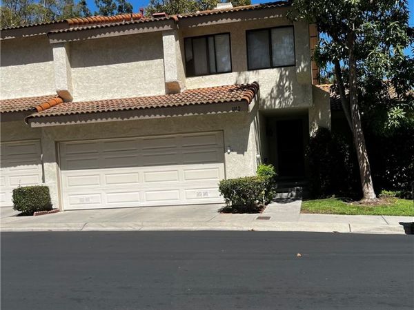 1012 Creekside, Fullerton, CA 92833