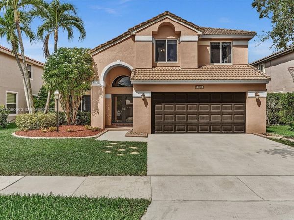1208 NW 144th Ter , Pembroke Pines, FL 33028