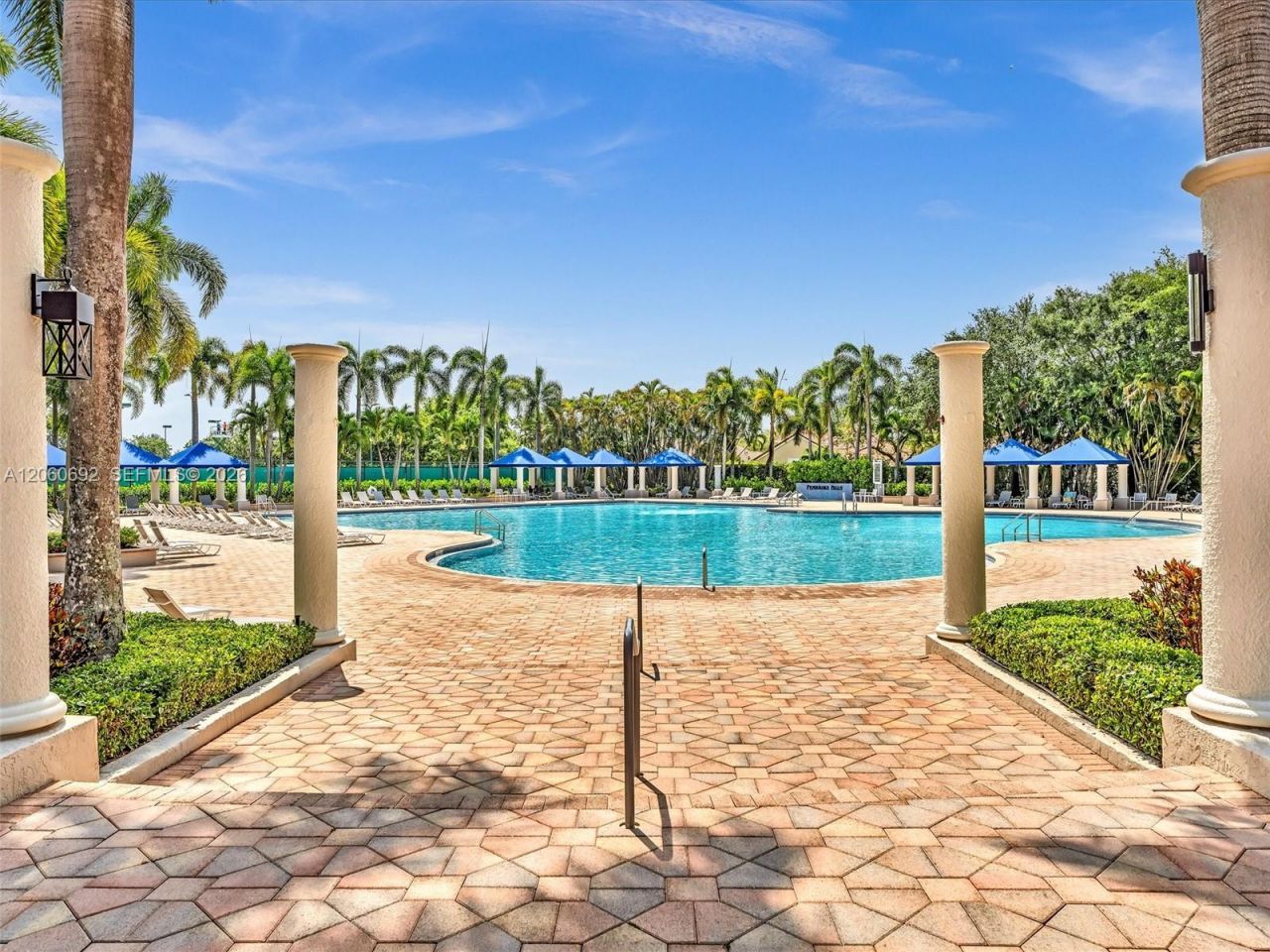 1208 NW 144th Ter, Pembroke Pines, FL 33028 Photo