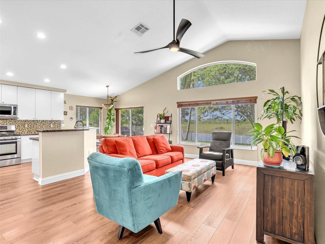 1208 NW 144th Ter, Pembroke Pines, FL 33028 Photo