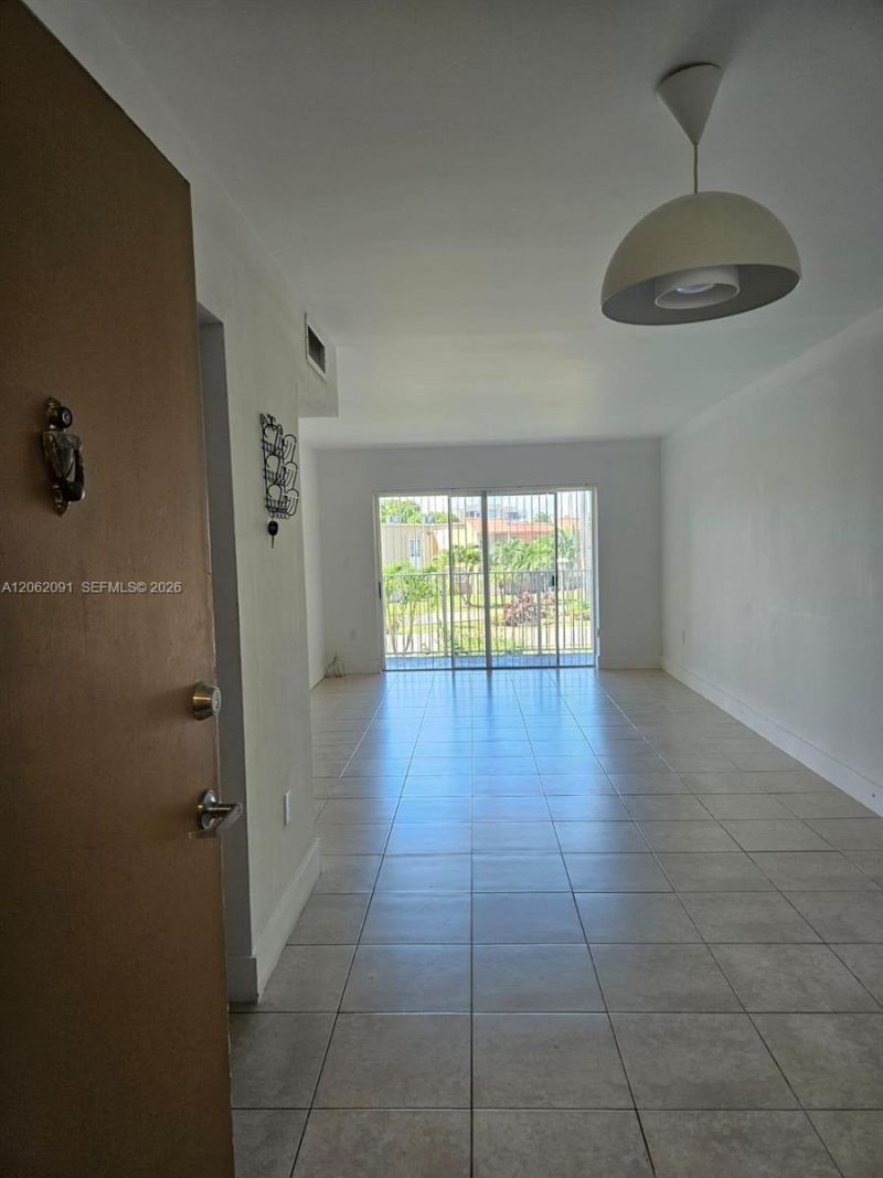 4900 NW 79th Ave, Unit 206, Doral, FL 33166 Photo