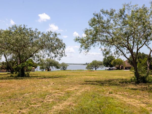 0 Lakeshore, Sandia, TX 78383