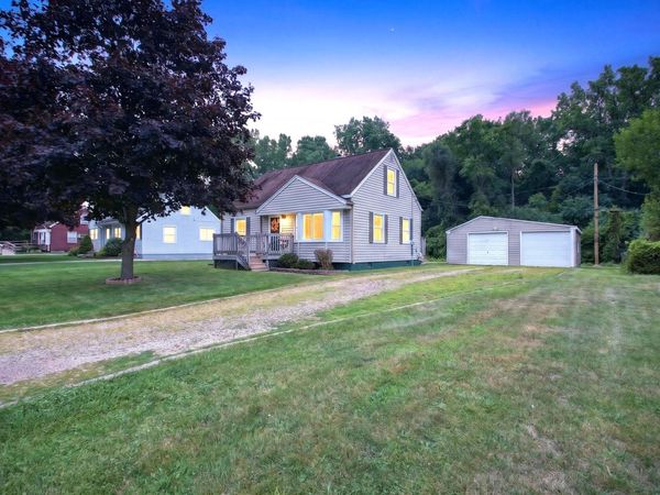 1867 S Argus Court, Jackson, MI 49203