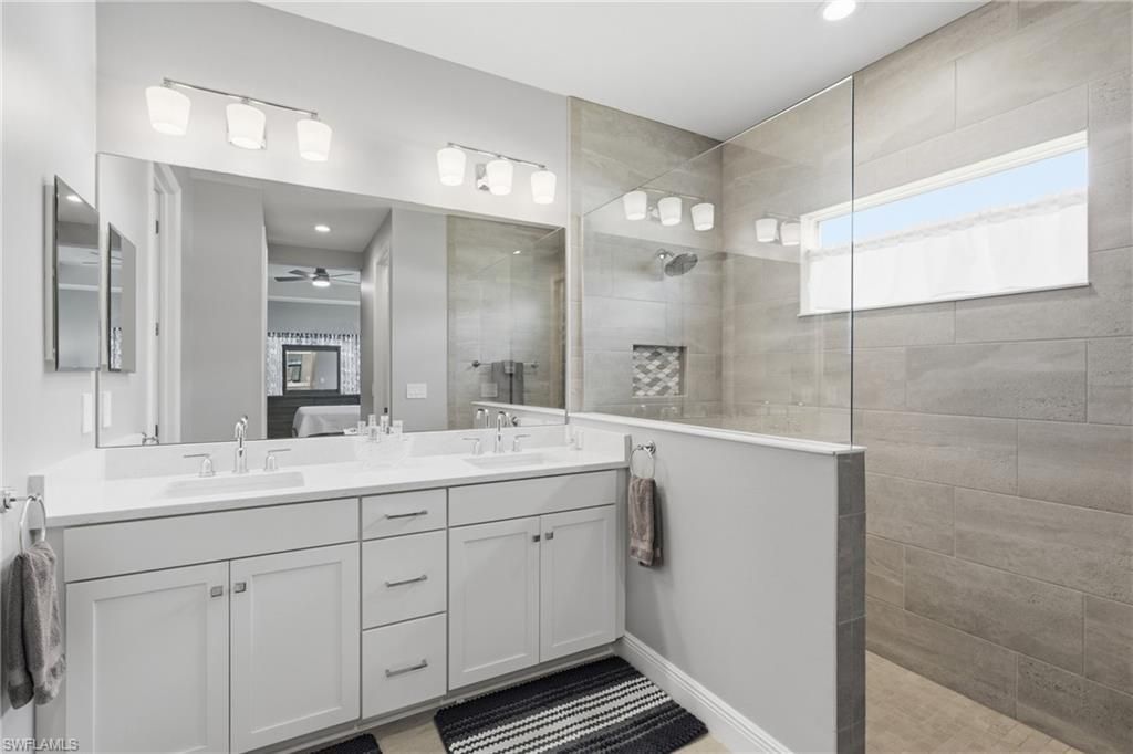 3121 Heritage Pines Dr , Fort Myers, FL 33905 Photo