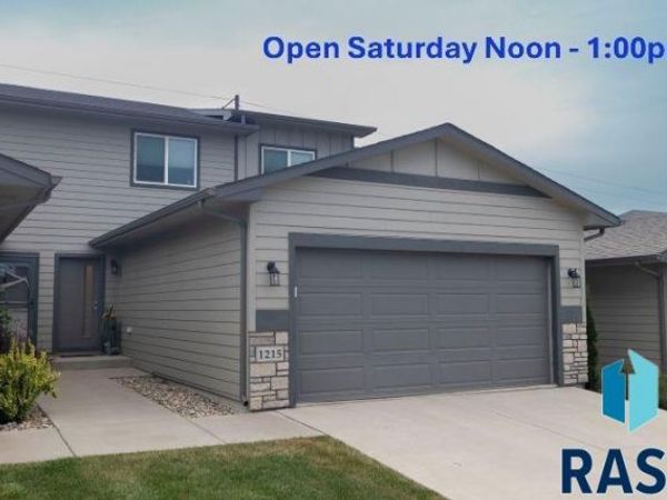1215 N Brennan Ct, Sioux Falls, SD 57110