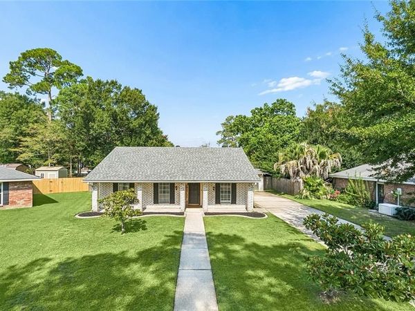 1131 RUE BORDEAUX, Slidell, LA 70458