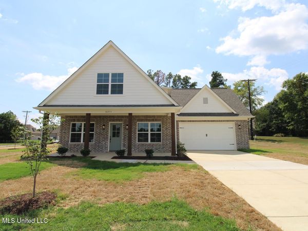 10351 Chateau Drive, Olive Branch, MS 38654