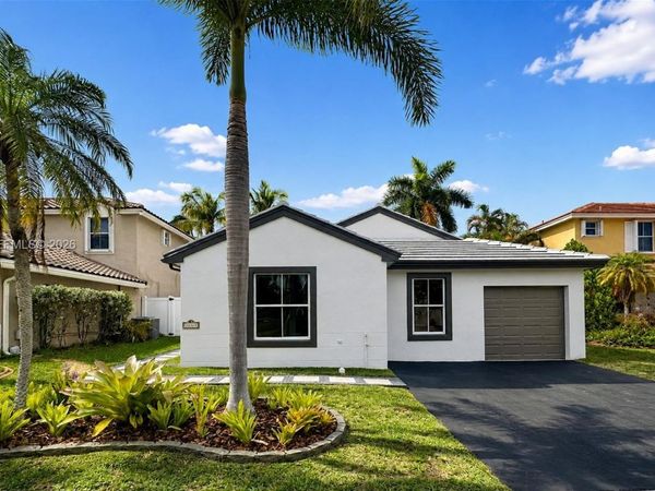 19179 NW 22nd St, Pembroke Pines, FL 33029