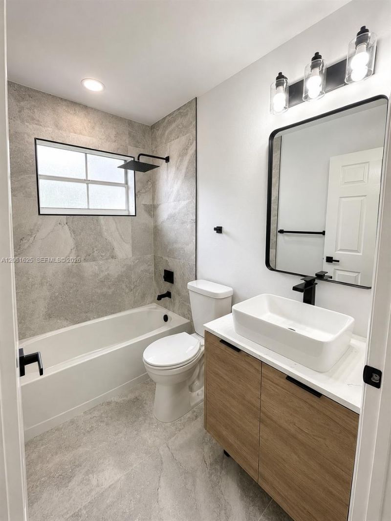19179 NW 22nd St, Pembroke Pines, FL 33029 Photo
