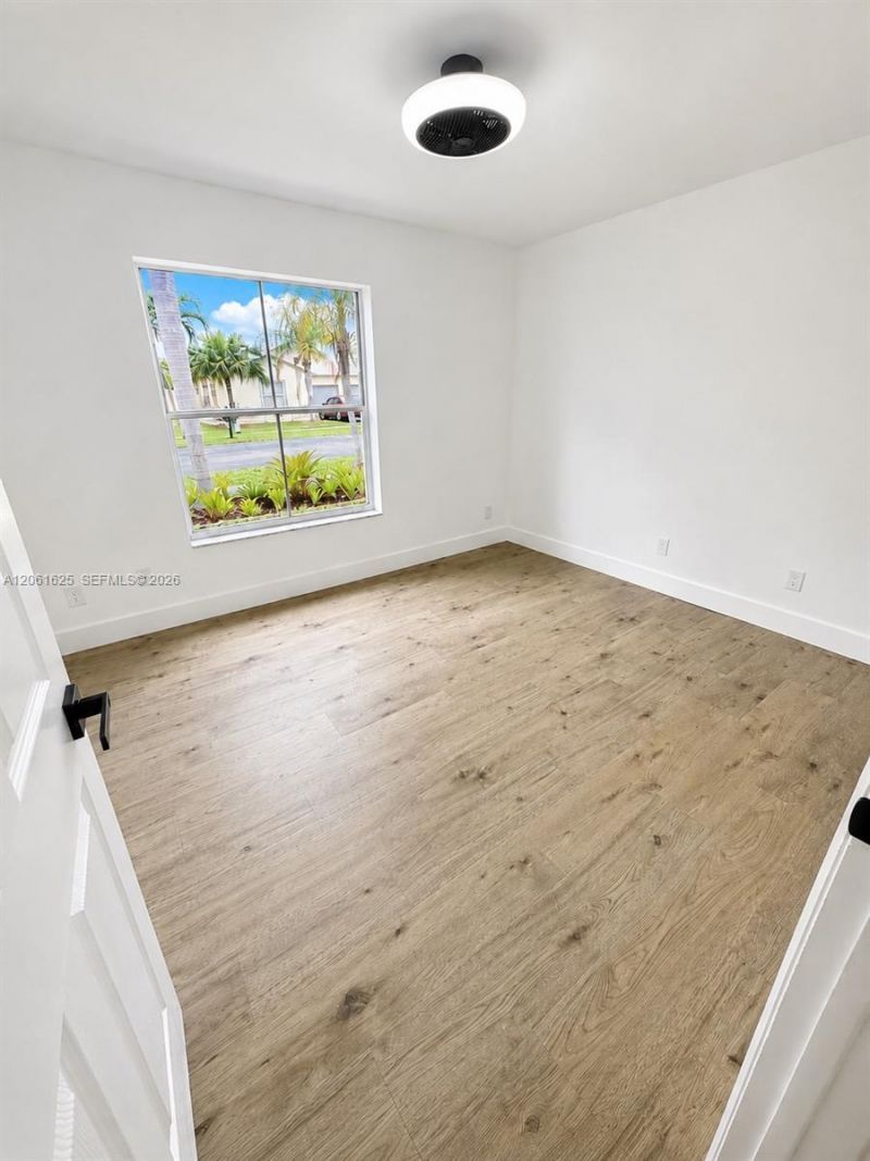 19179 NW 22nd St, Pembroke Pines, FL 33029 Photo