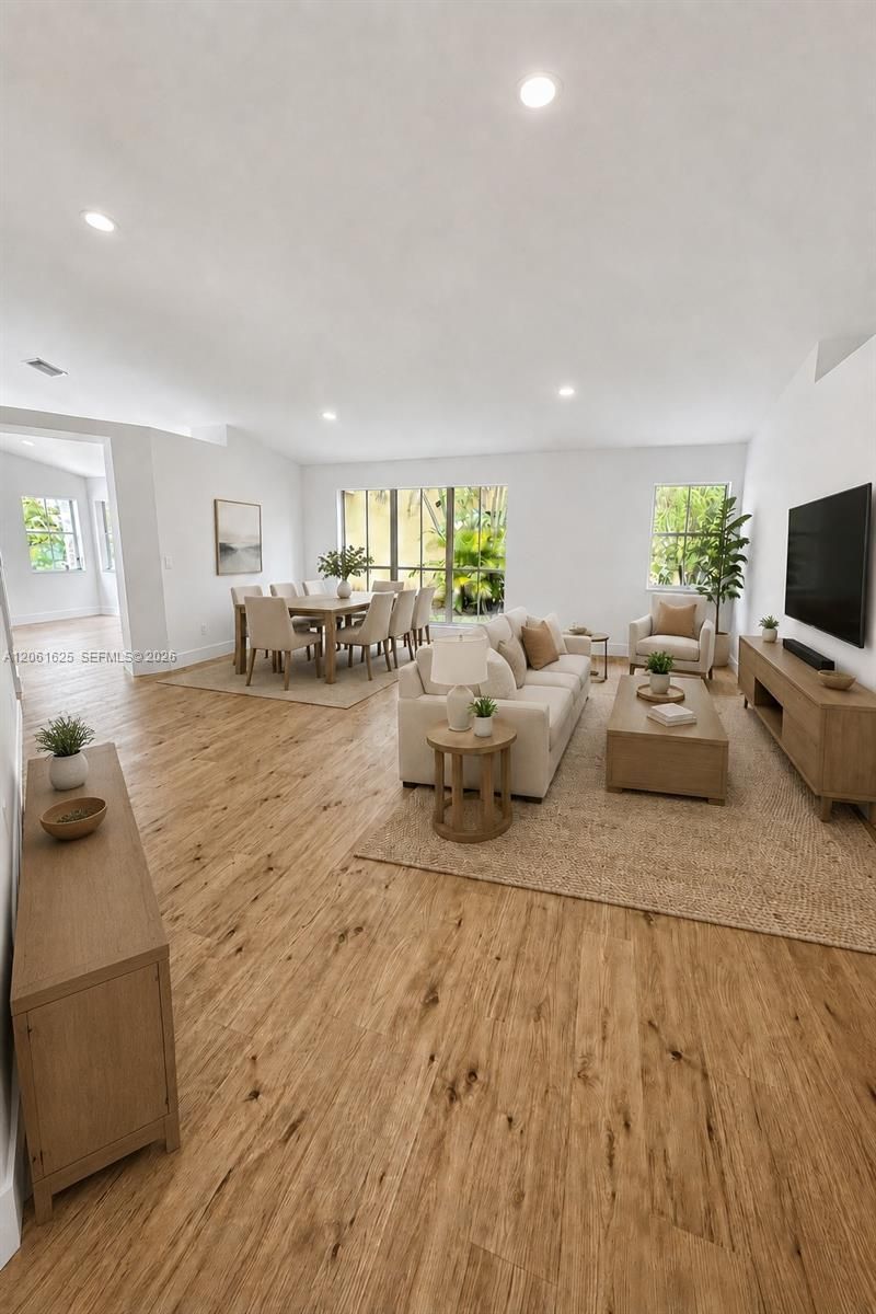 19179 NW 22nd St, Pembroke Pines, FL 33029 Photo