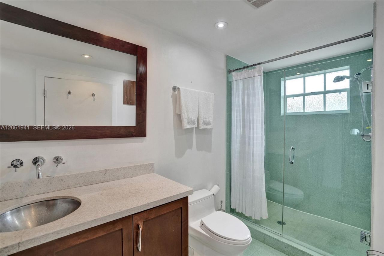5306 Roosevelt St , Hollywood, FL 33021 Photo