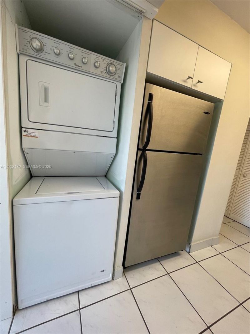1350 SW 122nd Ave , Unit 212, Miami, FL 33184 Photo