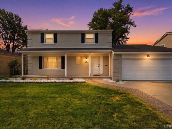 11428 Briarcliff Drive, Warren, Mi 48093