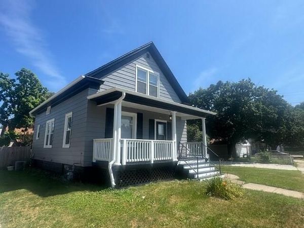 7411 11th AVENUE, Kenosha, WI 53143