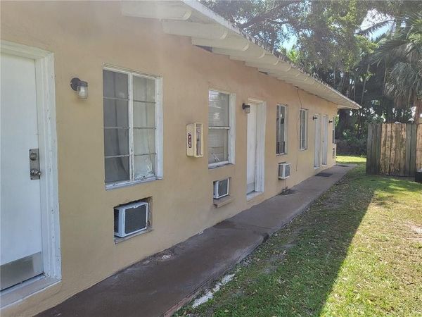 1546 NE 111th Street, Unit 2, Miami, FL 33161