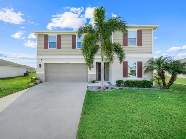 2111 FICUS STREET , MASCOTTE, FL 34753
