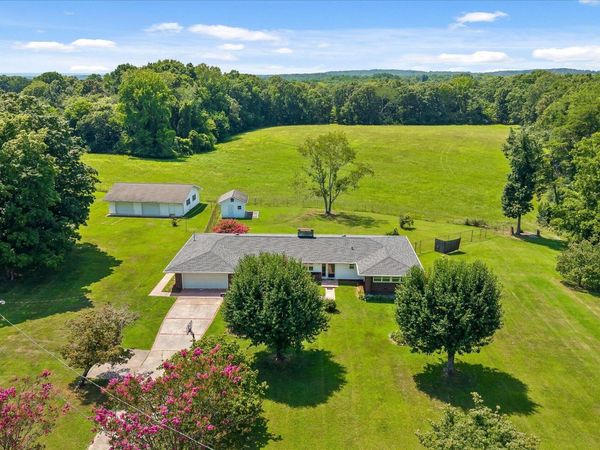 4329 S Ga 301 Highway, Trenton, GA 30752
