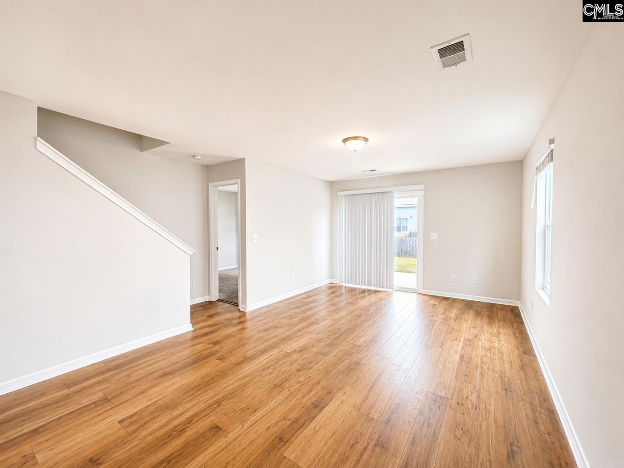 531 Moresby Way  Photo 11