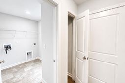 531 Moresby Way  photo 4