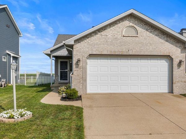 3412 Boulder Ridge Drive , Champaign, IL 61822