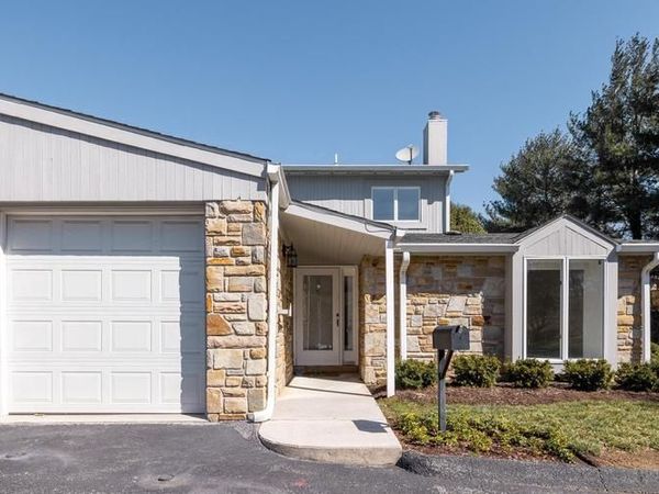 22 STONE MANOR, Unit 22, TOWSON, MD 21204