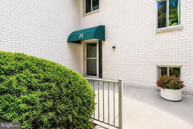 7 Rockford Road, Unit H22, Wilmington, DE 19806 Main Photo
