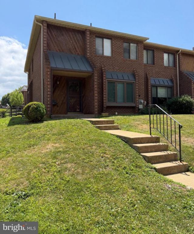 101 NEYLAND COURT , EXTON, PA 19341