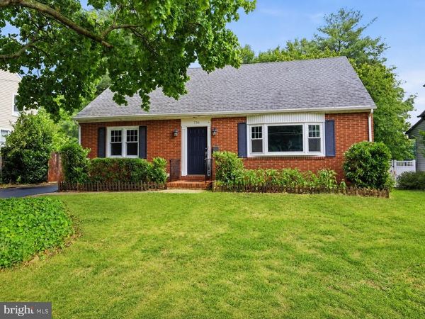 730 N LAFAYETTE AVENUE , YARDLEY, PA 19067