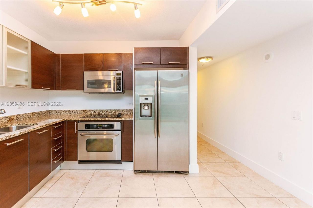 41 SE 5th St , Unit 1914, Miami, FL 33131 Photo