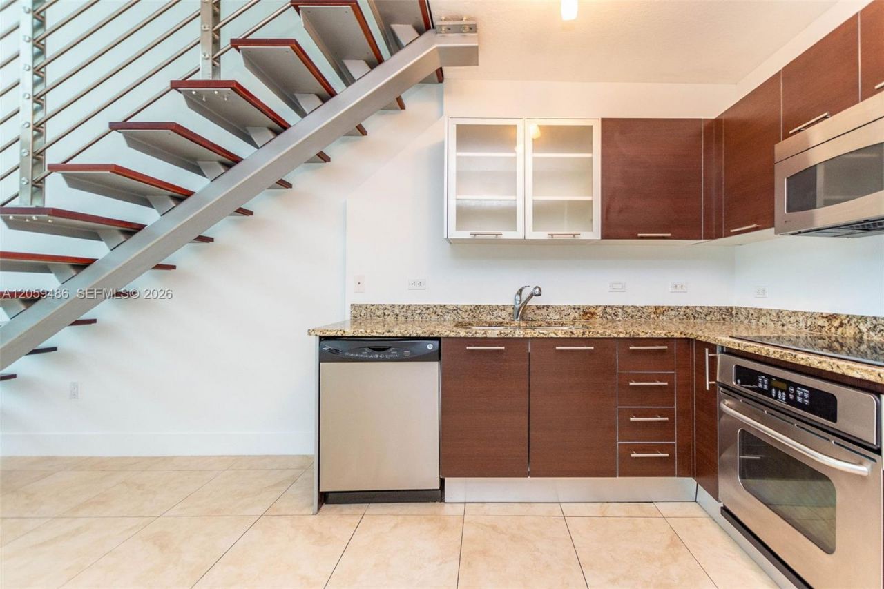 41 SE 5th St , Unit 1914, Miami, FL 33131 Photo