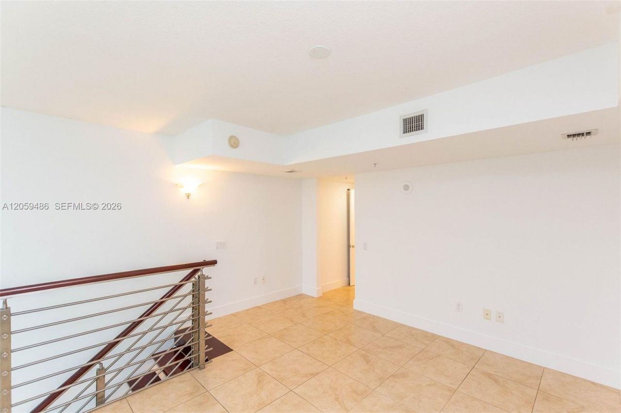 41 SE 5th St , Unit 1914, Miami, FL 33131 Photo