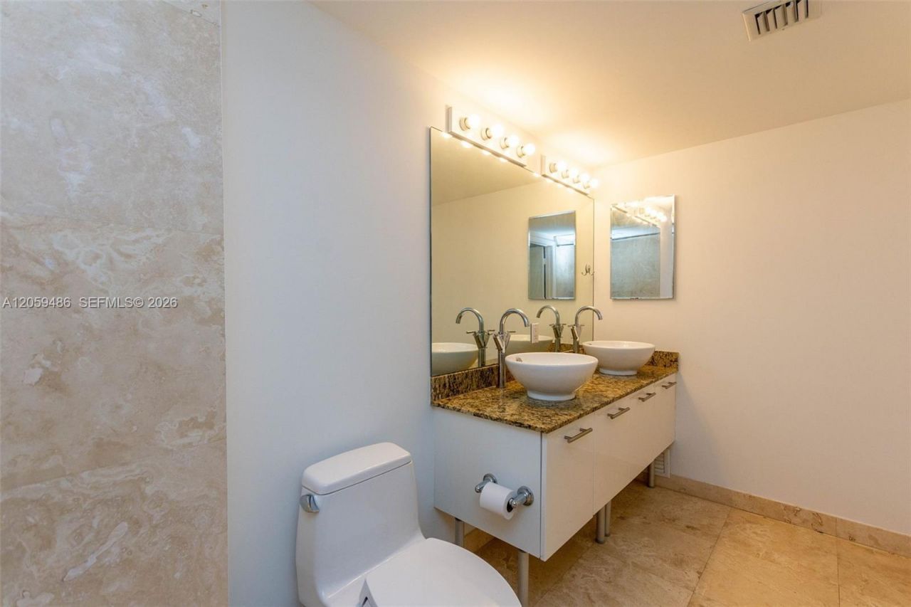 41 SE 5th St , Unit 1914, Miami, FL 33131 Photo
