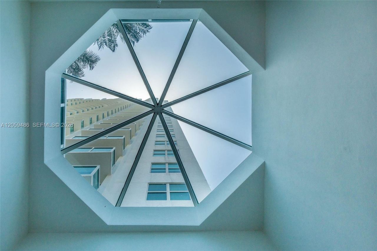 41 SE 5th St , Unit 1914, Miami, FL 33131 Photo