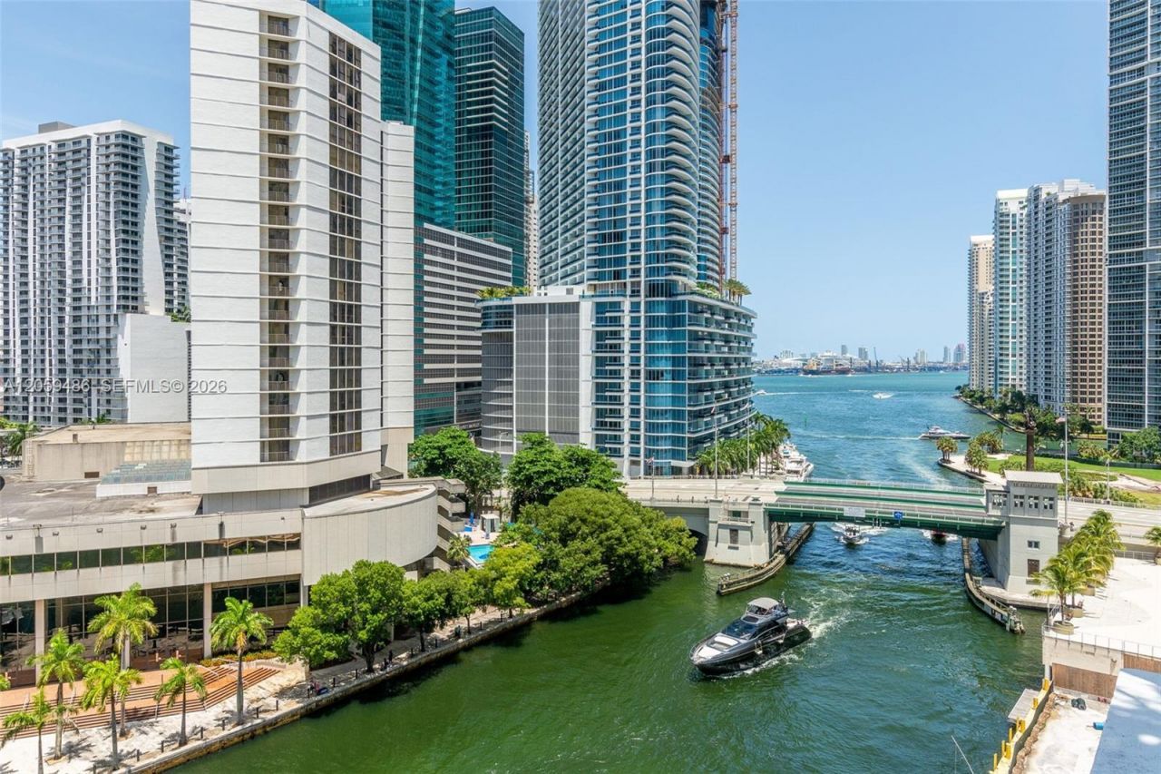41 SE 5th St , Unit 1914, Miami, FL 33131 Photo