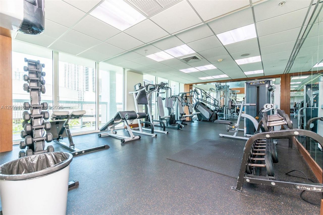 41 SE 5th St , Unit 1914, Miami, FL 33131 Photo