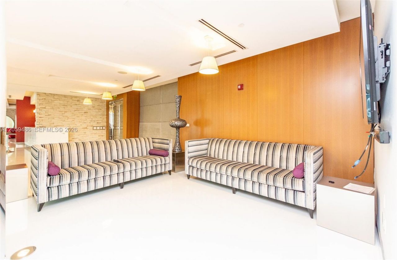 41 SE 5th St , Unit 1914, Miami, FL 33131 Photo