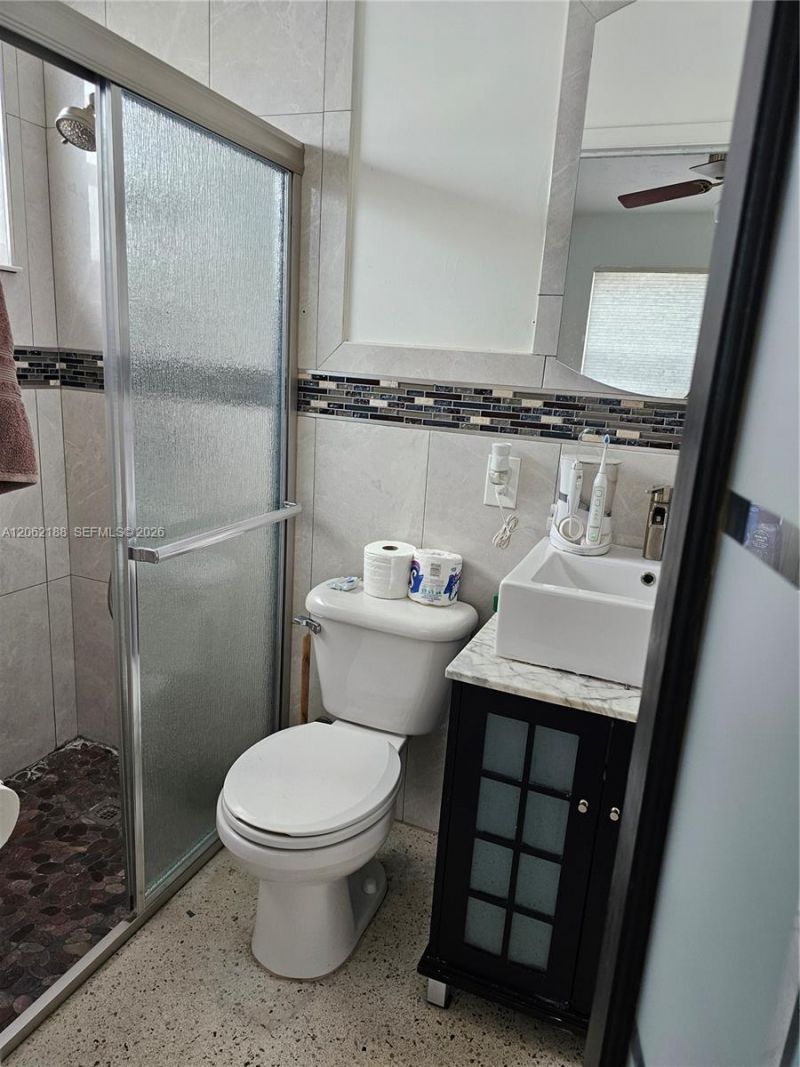 648 E 28th St , Hialeah, FL 33013 Photo
