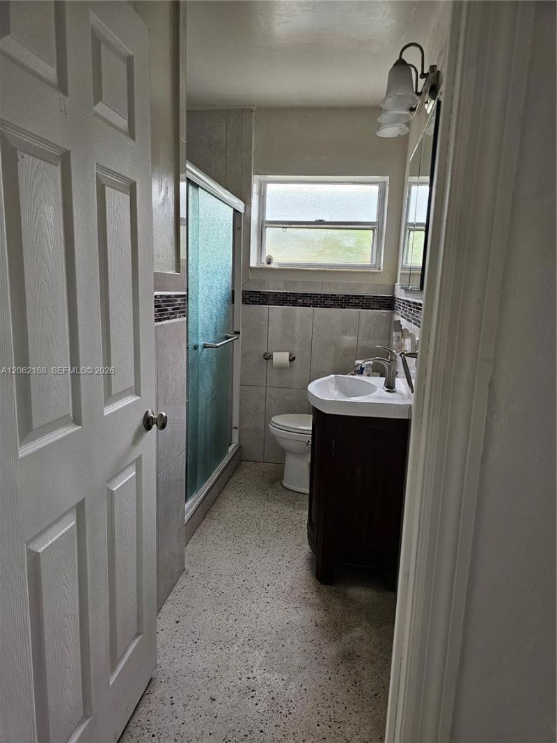 648 E 28th St , Hialeah, FL 33013 Photo