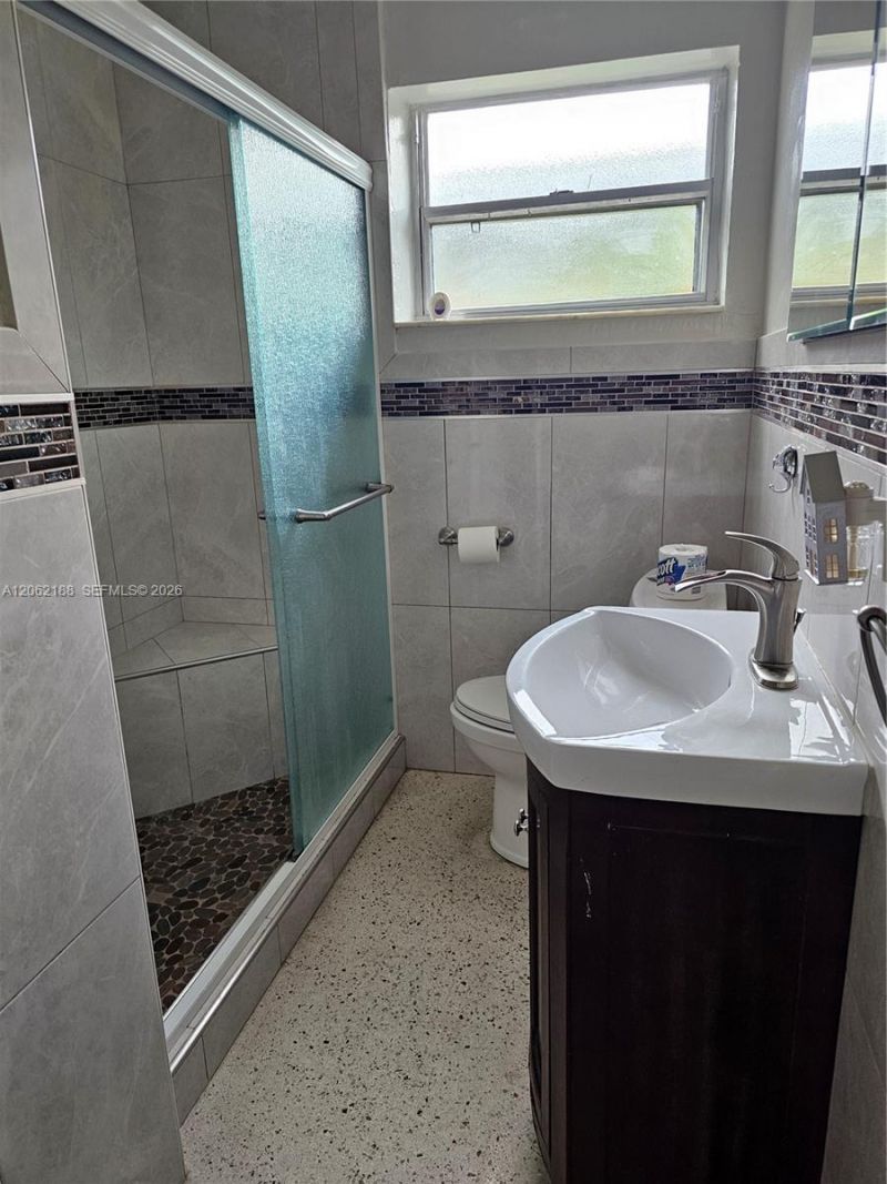 648 E 28th St , Hialeah, FL 33013 Photo