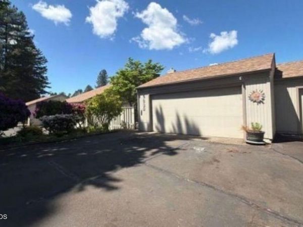 1839 Lexington Circle SE, Salem, OR 97306
