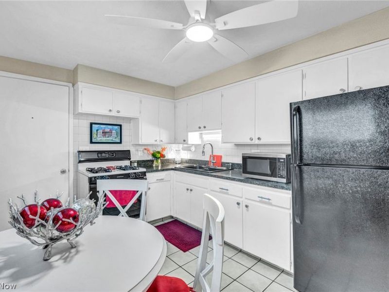 1957 Coltman Road, Cleveland, OH 44106 Photo 19