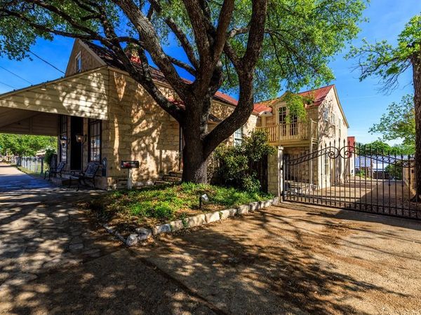 412, 406, 414 E E. Main ST , Fredericksburg, TX 78624