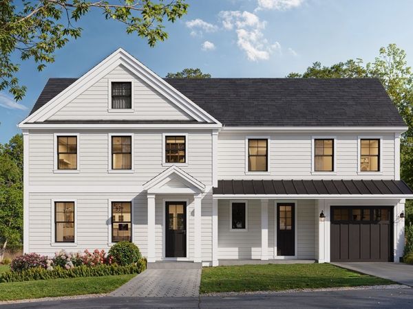 53 Governor Long Rd, Hingham, MA 02043
