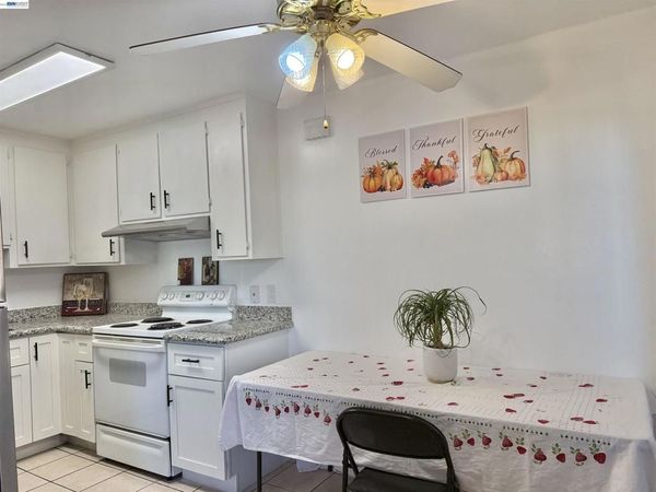 680 Fargo Ave, Unit 13, San Leandro, CA 94579