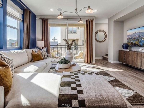 12719 Azure Way, Unit 24, Hawthorne, CA 90250