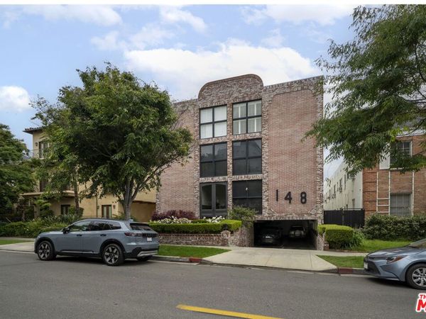 148 S Reeves Drive, Unit 4, Beverly Hills, CA 90212