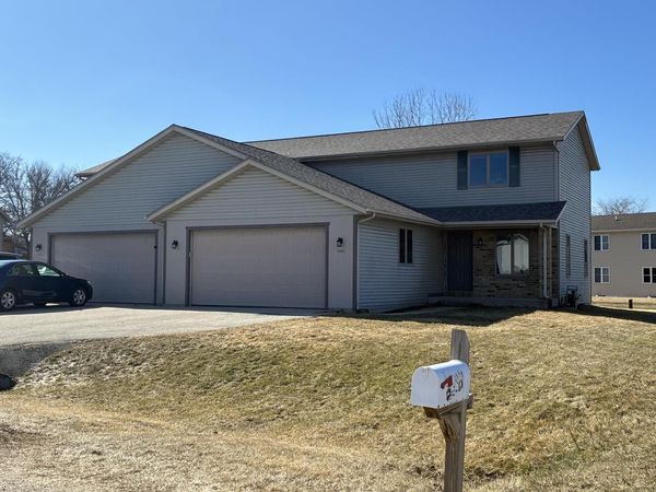 5995 Christine COURT, Unit 5993, Lyons, WI 53105